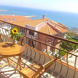 https://apartment-sea-view.sozopol-hotels.com